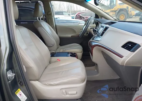 2013 Toyota Sienna Xle V6 8 Passenger из США, поврежденный, VIN 5TDYK3DC5DS342081